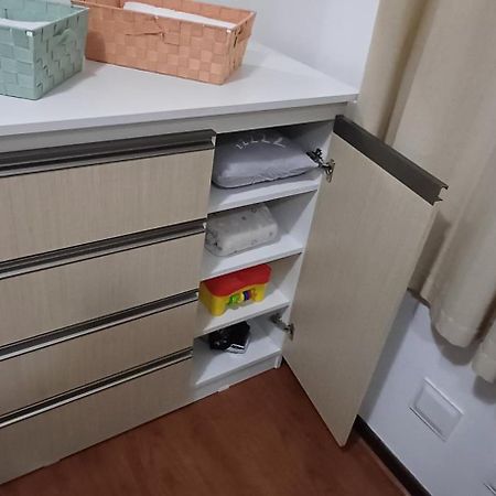Family Space Curitiba/Vaga De Garagem Gratis エクステリア 写真
