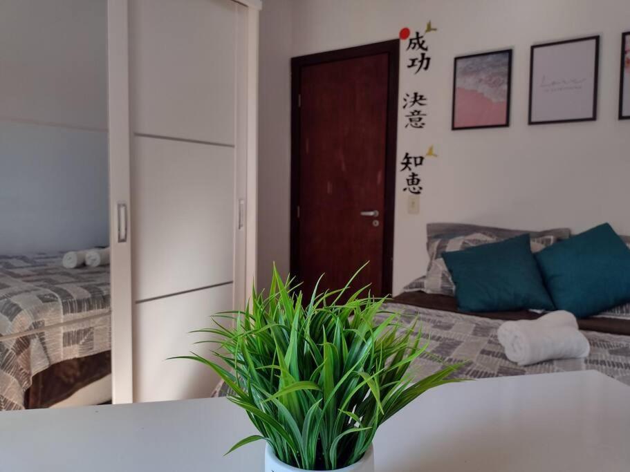 Family Space Curitiba/Vaga De Garagem Gratis エクステリア 写真
